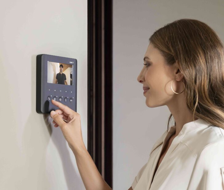 Replacing an intercom with a video intercom: how and when it’s possible 