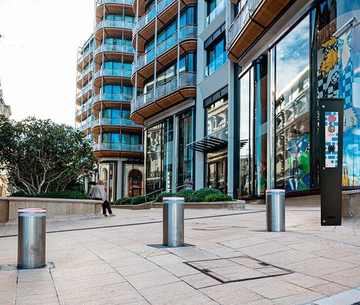 CAME URBACO lancia SYGMA 4, un nuovo sistema di gestione centralizzata dei dissuasori a scomparsa, sperimentato con successo a Megeve e Ginevra