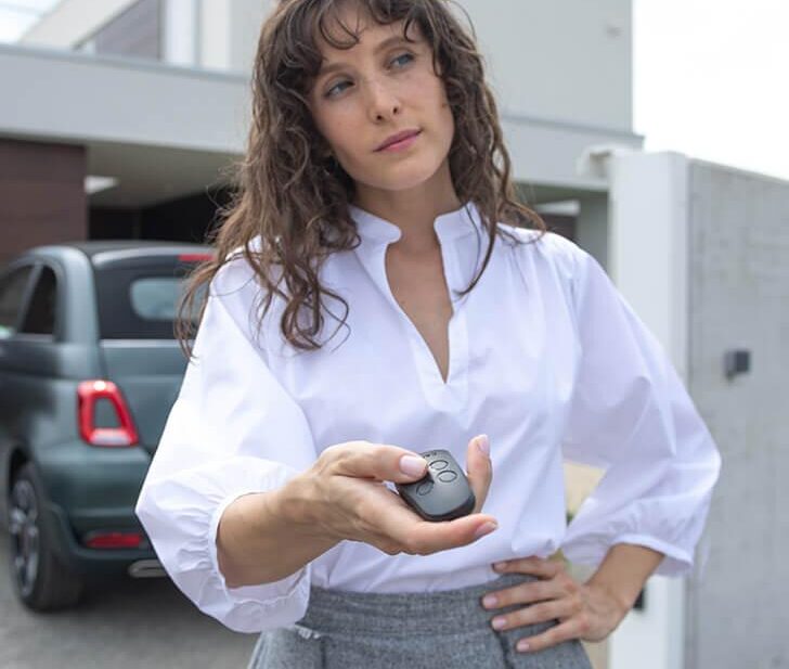 Sicurezza, comodità e stile: i nuovi trasmettitori ‘TOP’ di CAME controllano fino a 4 automazioni